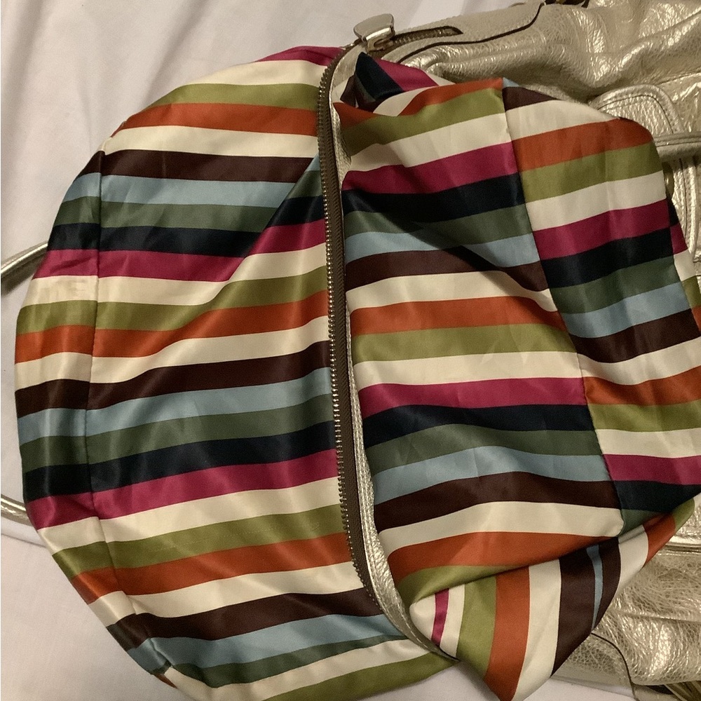 Coach - Picture 7 of 11